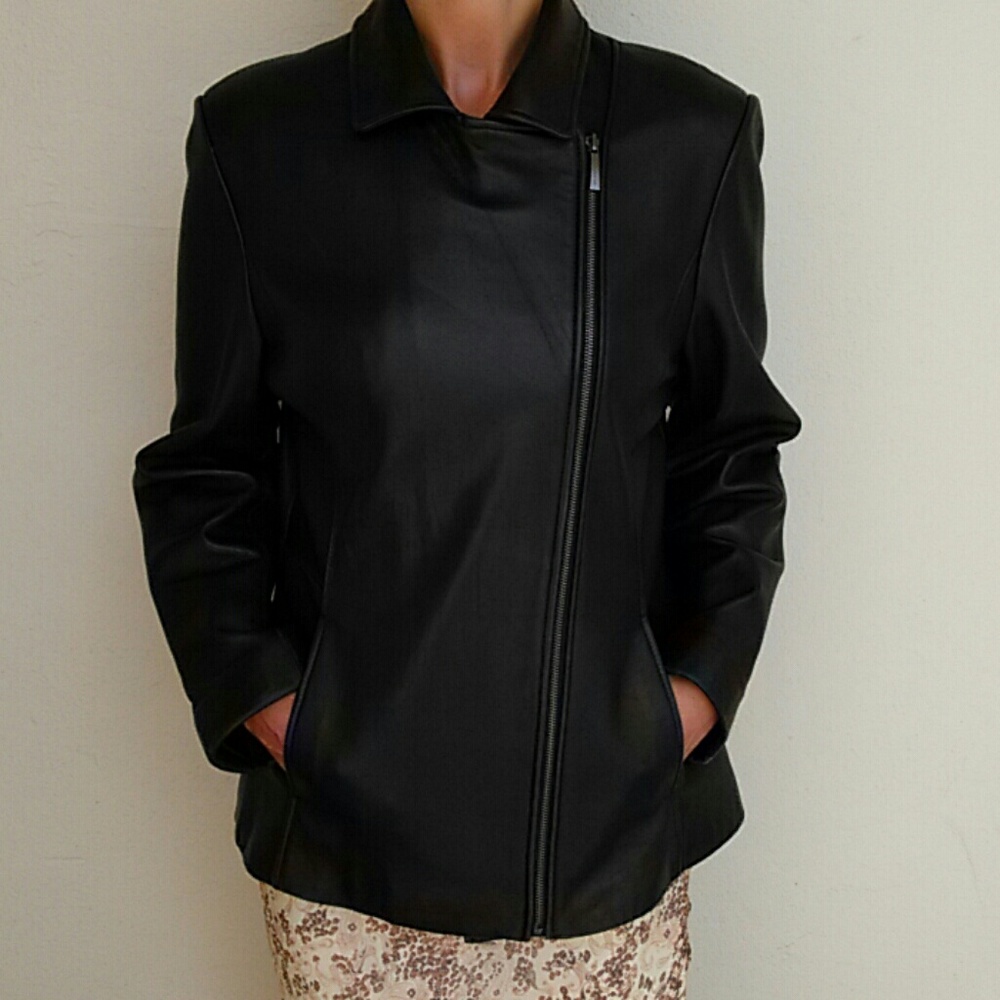 Genuine leather Liz Claiborne Jacket size L